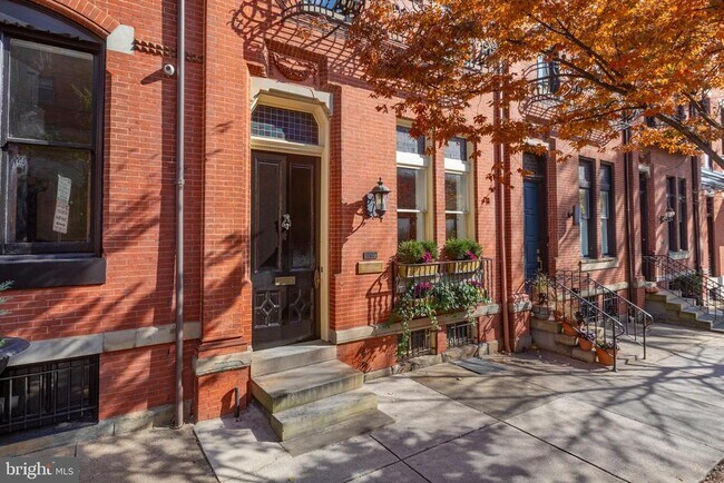 Building Photo - 1007 N Calvert St