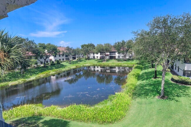 Building Photo - 5153 Floria Dr