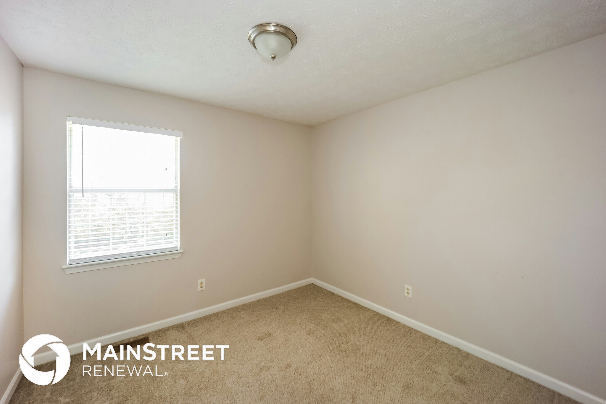 Building Photo - 10870 Morning Dove Ct