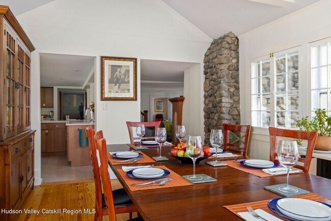 Building Photo - 114 Chase Rd