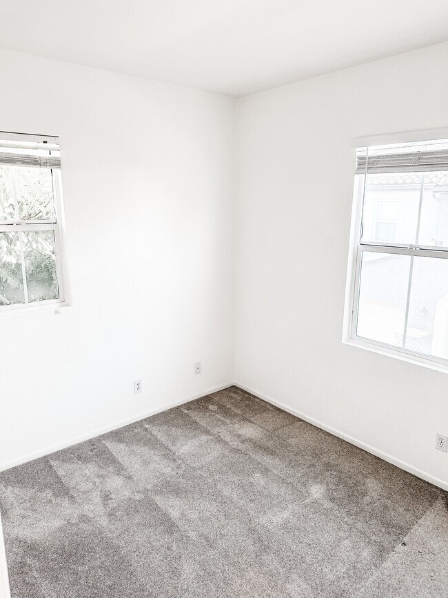 Building Photo - 2744 Crown Ridge Rd