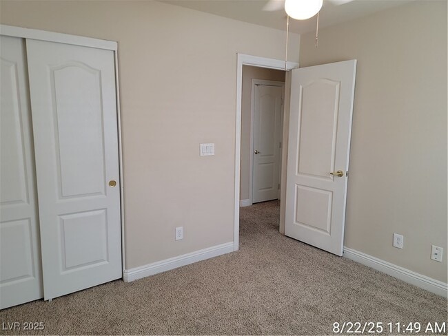Building Photo - 8654 Traveling Breeze Ave