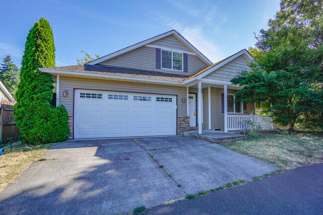 Building Photo - BEAUTIFUL THREE BEDROOM HOME IN VANCOUVER
