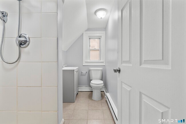 Building Photo - 48 Park Terrace