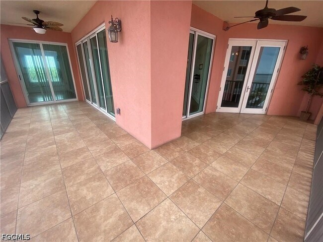 Building Photo - 2743 First St