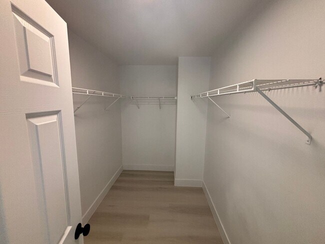 Building Photo - Spacious 4Br/3Ba Home in Galena Pointe – in North Las Vegas