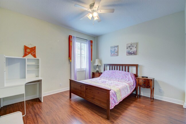 Building Photo - 1501 Stonehaven Estates Dr