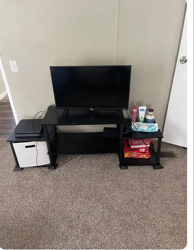 Building Photo - 307 Helen St