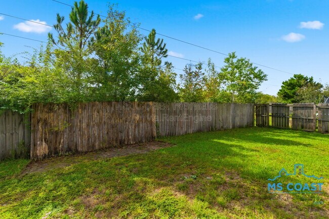 Building Photo - 17309 Palm Ridge Dr