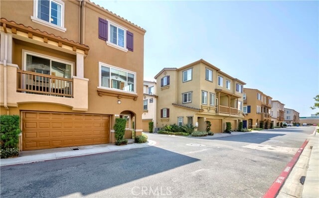 Building Photo - 22919 Mariposa Ave