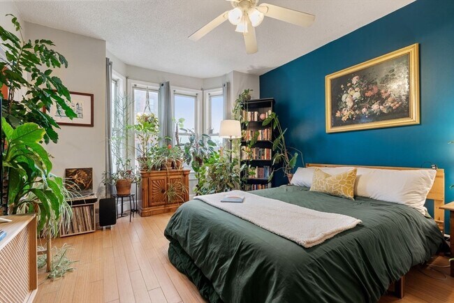 Primary Photo - 377 Dorchester St