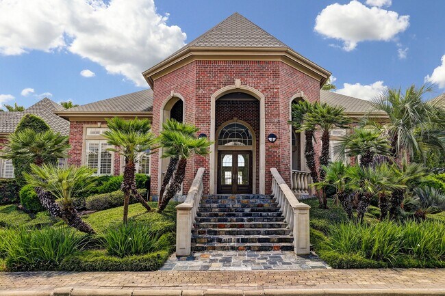 Building Photo - 14339 Shadow Garden Ln