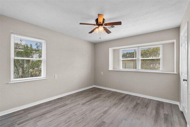 Building Photo - 3320 80th St
