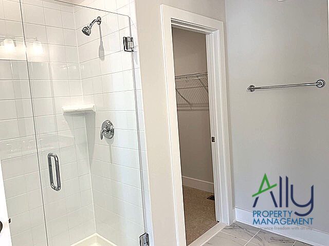 Building Photo - 822 Wesley Ln