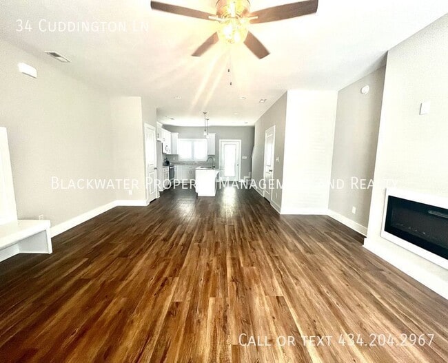 Building Photo - 34 Cuddington Ln