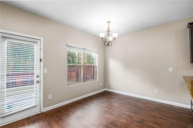 Building Photo - 317 Clover Brook Dr