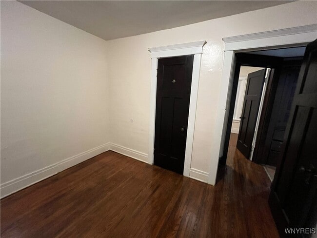 Building Photo - 168 Rodney Ave