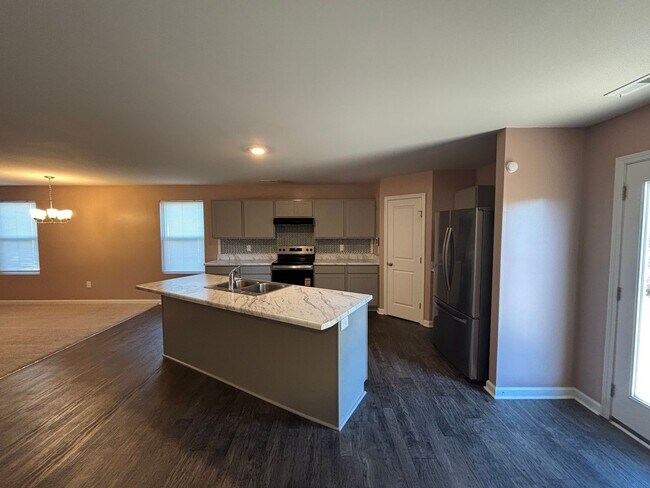 Building Photo - Single Family Home in Cul-de-sac- Holly Ridge