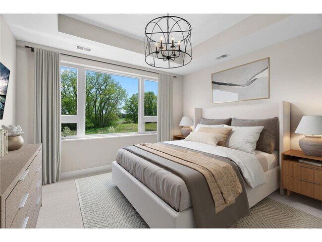 Building Photo - 1 Hill Farm Rd