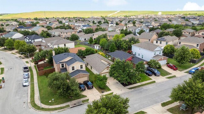 Building Photo - 6605 Kirkwynd Dr