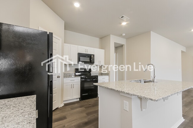 Building Photo - 2623 E Meramec St