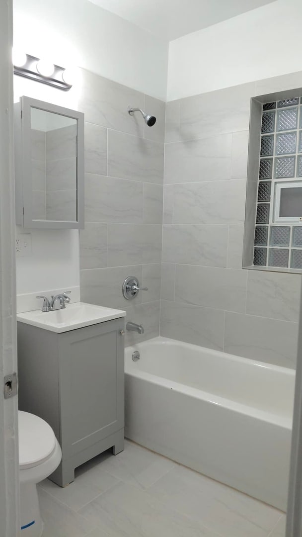 Building Photo - 1741 N Central Park Ave