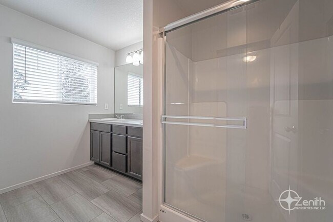 Building Photo - 2018 S Taverner Dr