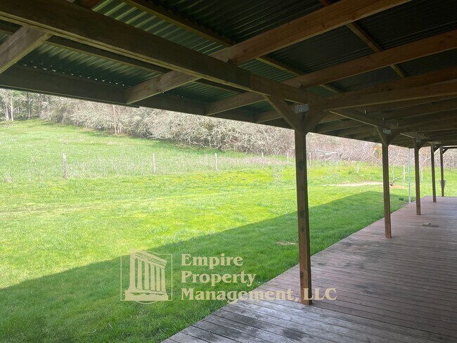 Building Photo - 88267 Richmond St