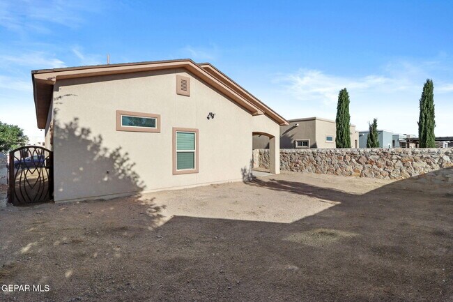 Building Photo - 2113 William Woolverton