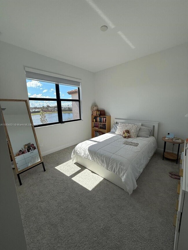 Building Photo - 16456 Sea Turtle Pl