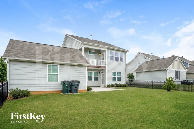 Building Photo - 175 Heathwood Dr