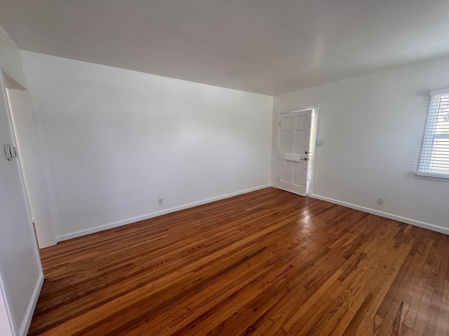 Building Photo - 1836 10th St