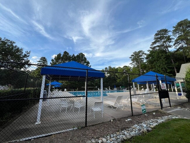 Building Photo - 5422 Whisperwood Dr