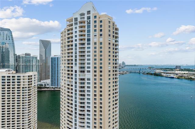 Building Photo - 808 Brickell Key Dr