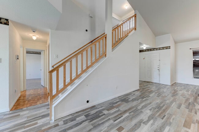 Building Photo - 4201 Thunder Creek Dr