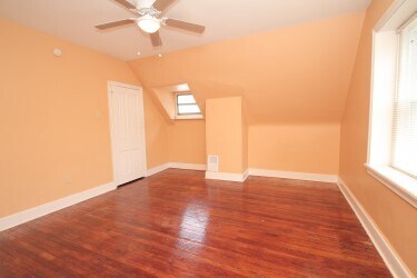 3rd floor Bedroom, large walk-In closet - 263 West Rittenhouse Street