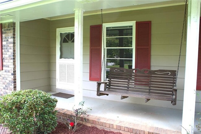 Building Photo - 6725 Ridge Moore Dr NW