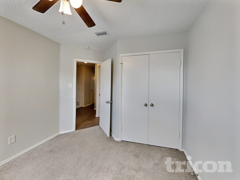 Building Photo - 4137 Stinwick Ln