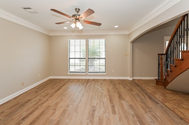 Building Photo - 11943 Kleinfields Dr