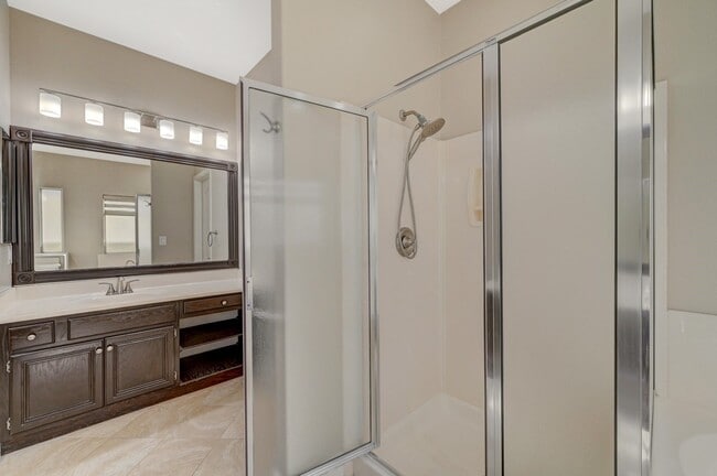 Building Photo - Marvelous Single Story, 3 Bedroom Home with NO HOA!