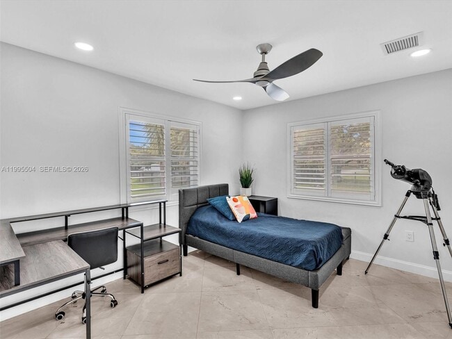 Building Photo - 6920 SW 182nd Way