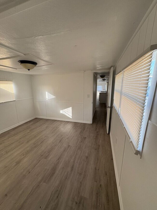 Building Photo - 2Bed/1Bath **RENT TO OWN OPPORTUNITY** in Lakeland, FL