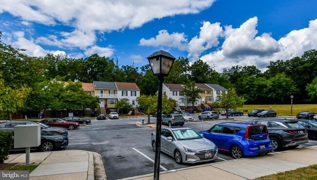 Building Photo - 15043 Cherrywood Dr