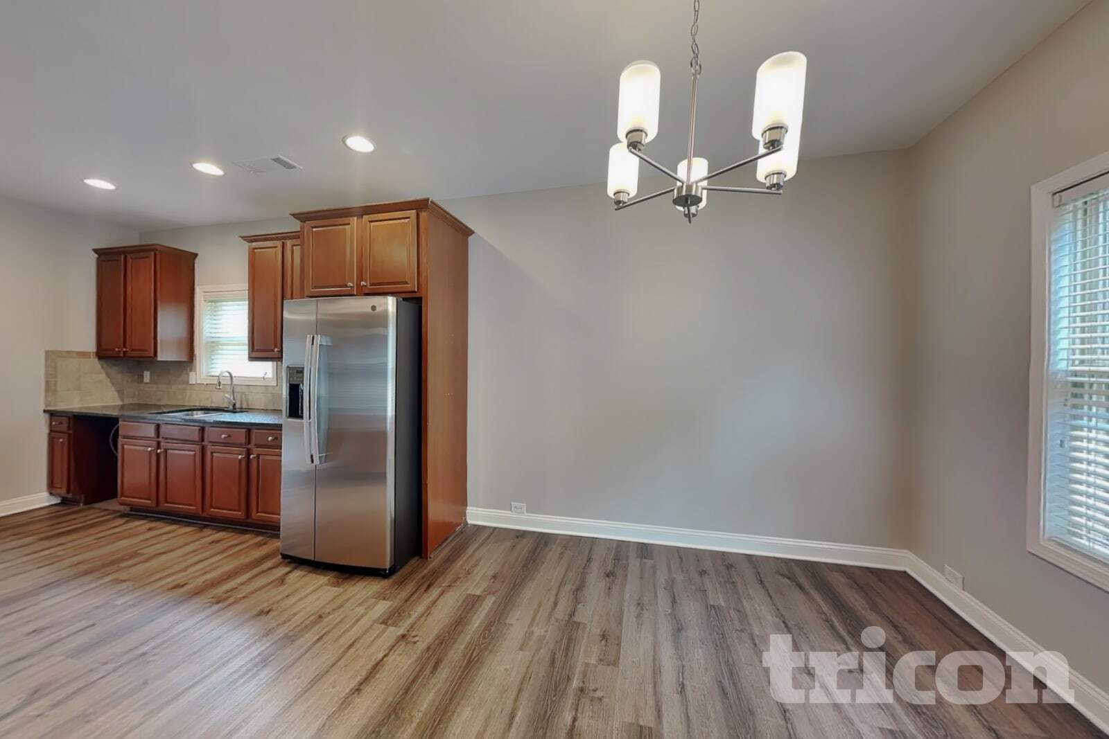 Building Photo - 1571 English Manor Cir