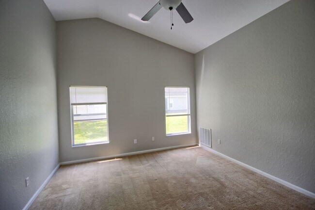 Building Photo - 2924 Conner Ln
