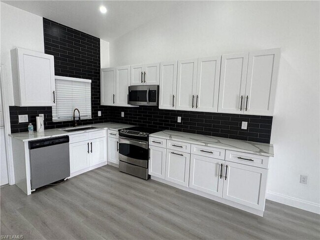 Building Photo - 7296 Pebble Beach Rd