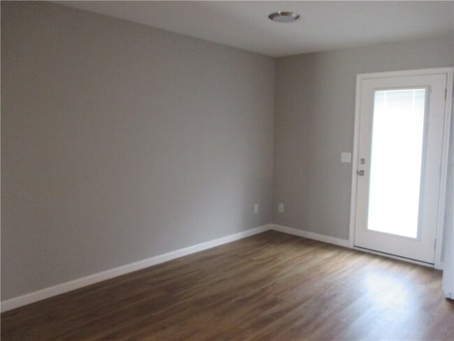 Building Photo - 2839 Meridian Pl