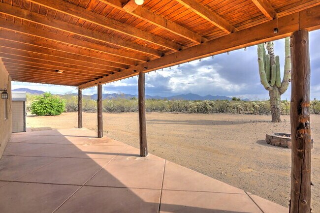 Building Photo - Vail - Rural Property on acreage