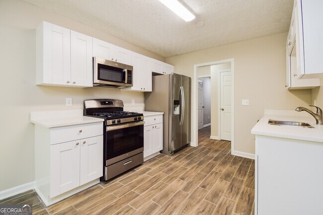 Building Photo - 4066 Jewel Terrace