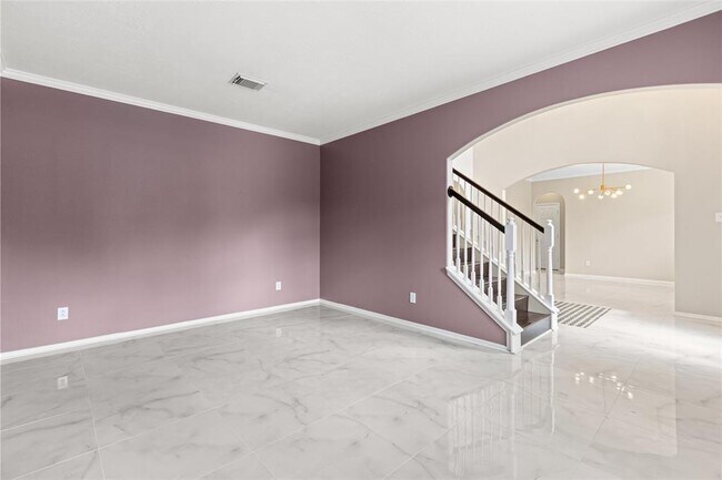 Building Photo - 20106 Pinehaven Ln